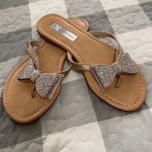 ❌DONATED❌ INC Bow Flip Flops
